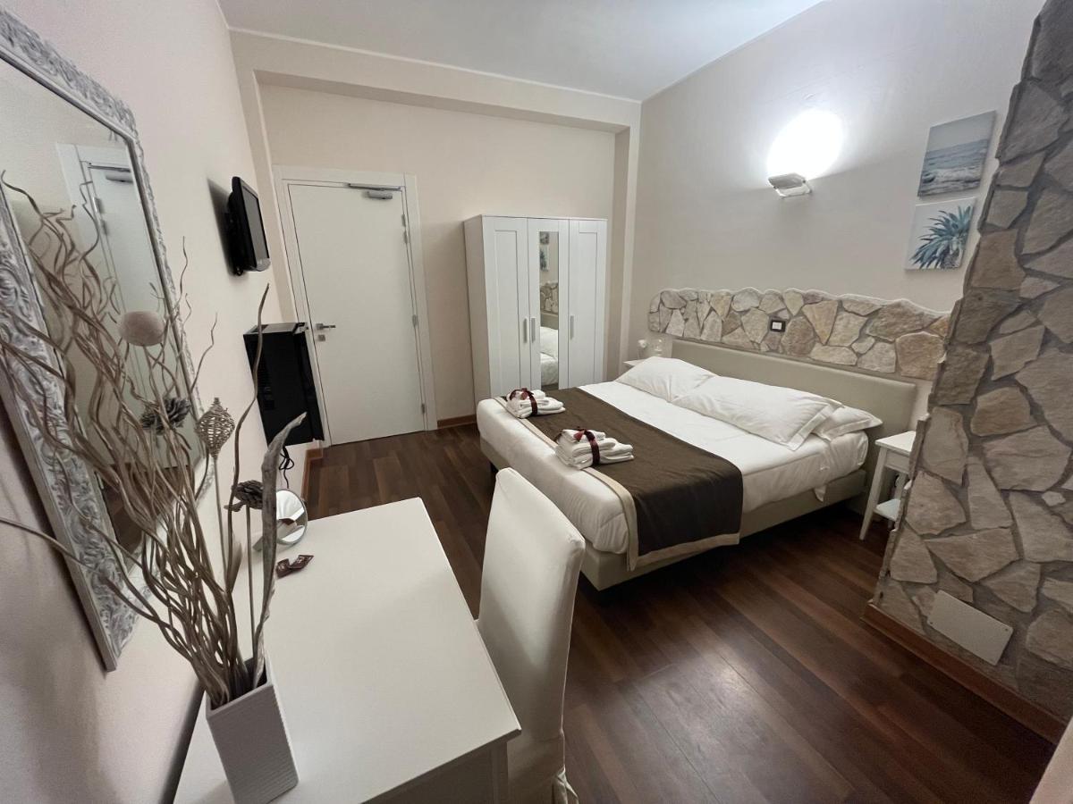 Hotel La Torraccia Tarquinia Bagian luar foto